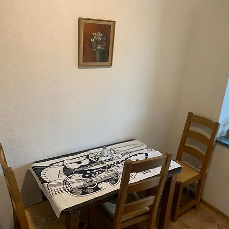 K84, 2- Bedroom - 2 Big Beds 1 Single Bed