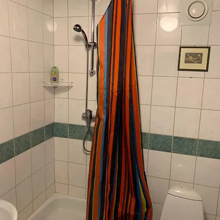 K84, 2- Bedroom - 2 Big Beds 1 Single Bed Apartment *
