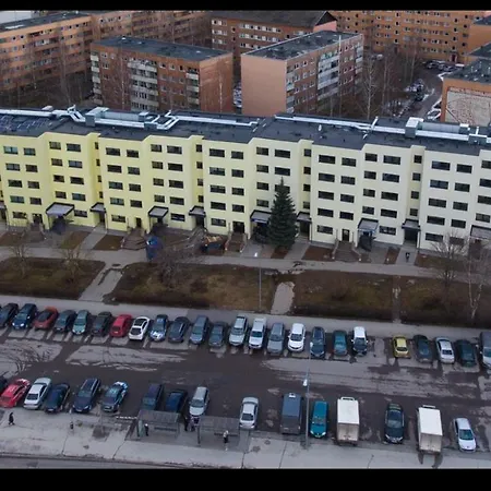 K84, 2- Bedroom - 2 Big Beds 1 Single Bed Appartement
