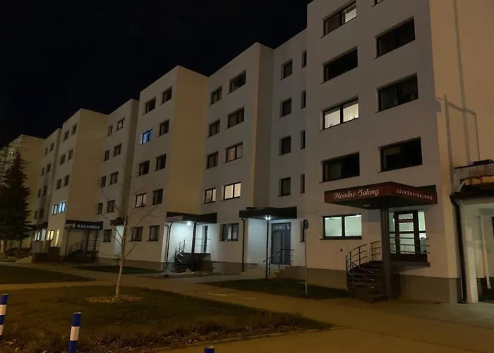 K84, 2- Bedroom - 2 Big Beds 1 Single Bed *